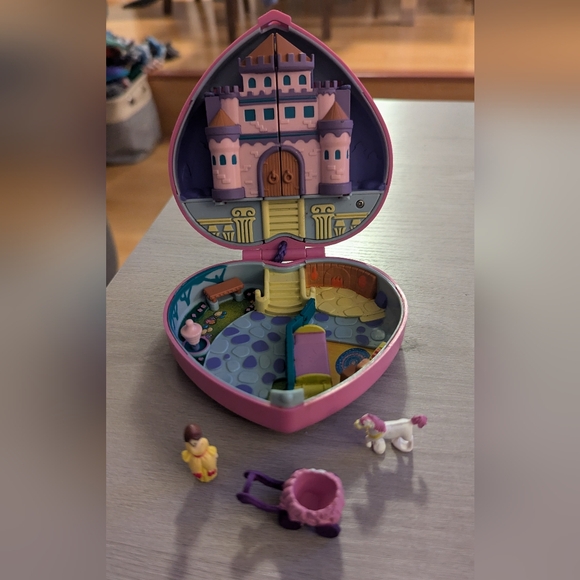 My Little Fairy Tales Cinderella Fold Up Playset - Polly Pocket 1994. - Picture 3 of 8